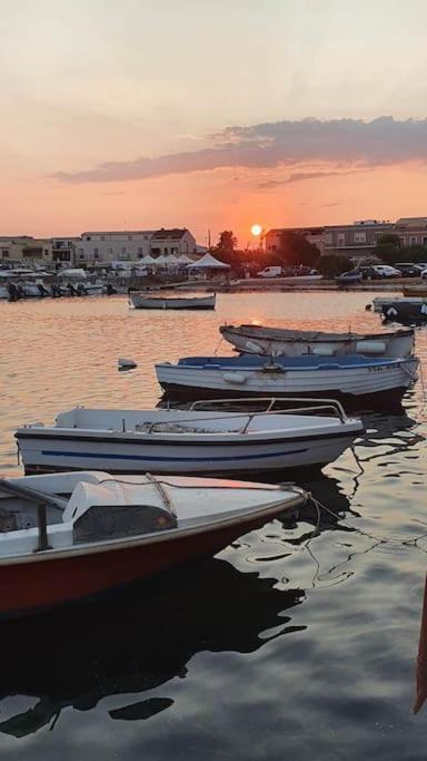 Villa Calma Noto Exteriör bild