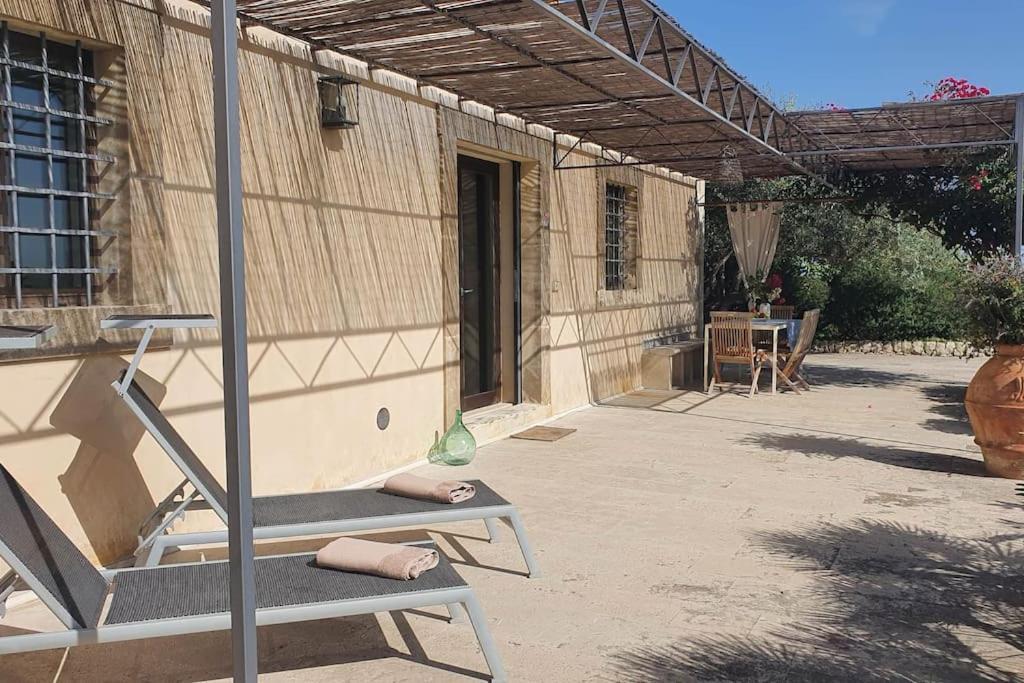 Villa Calma Noto Exteriör bild